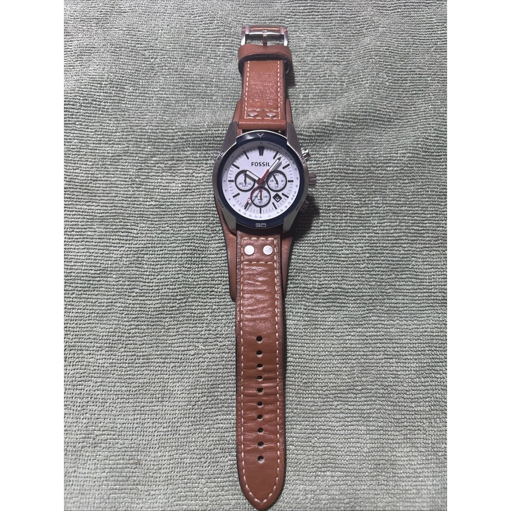 Fossil Coachman Chrono Watch White Black CH2986 Leather New Battery  EUC  /w Tin - Picture 2 of 16